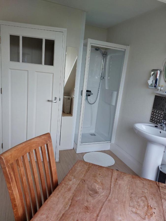 Bed & Breakfast D'Ouwe Smidse カンペルラント エクステリア 写真