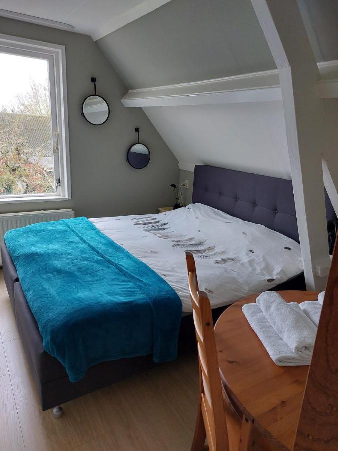 Bed & Breakfast D'Ouwe Smidse カンペルラント エクステリア 写真
