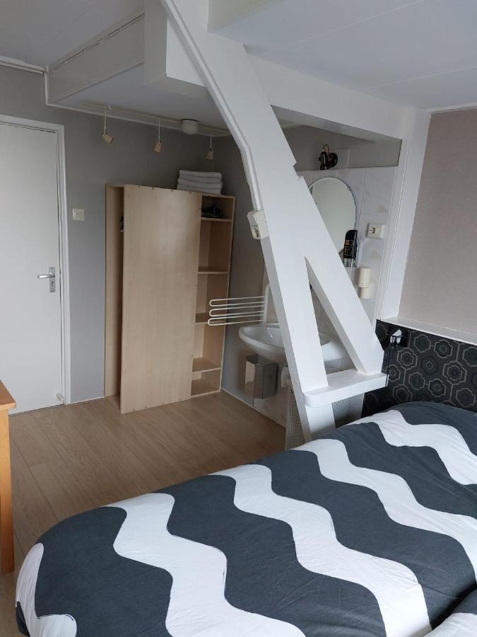 Bed & Breakfast D'Ouwe Smidse カンペルラント エクステリア 写真