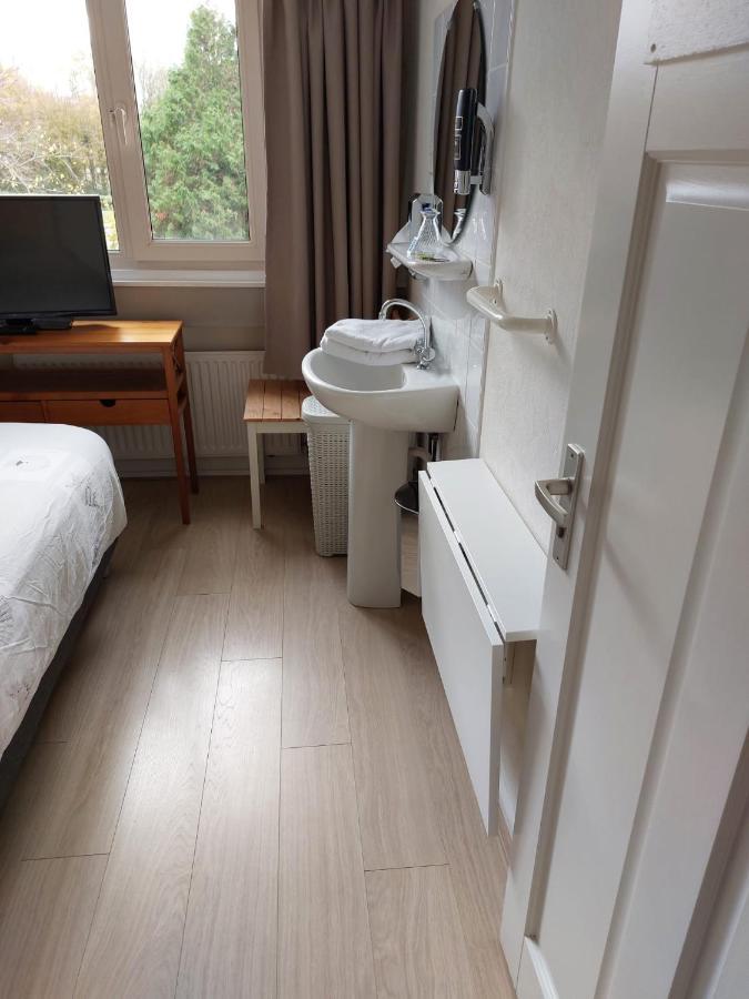 Bed & Breakfast D'Ouwe Smidse カンペルラント エクステリア 写真
