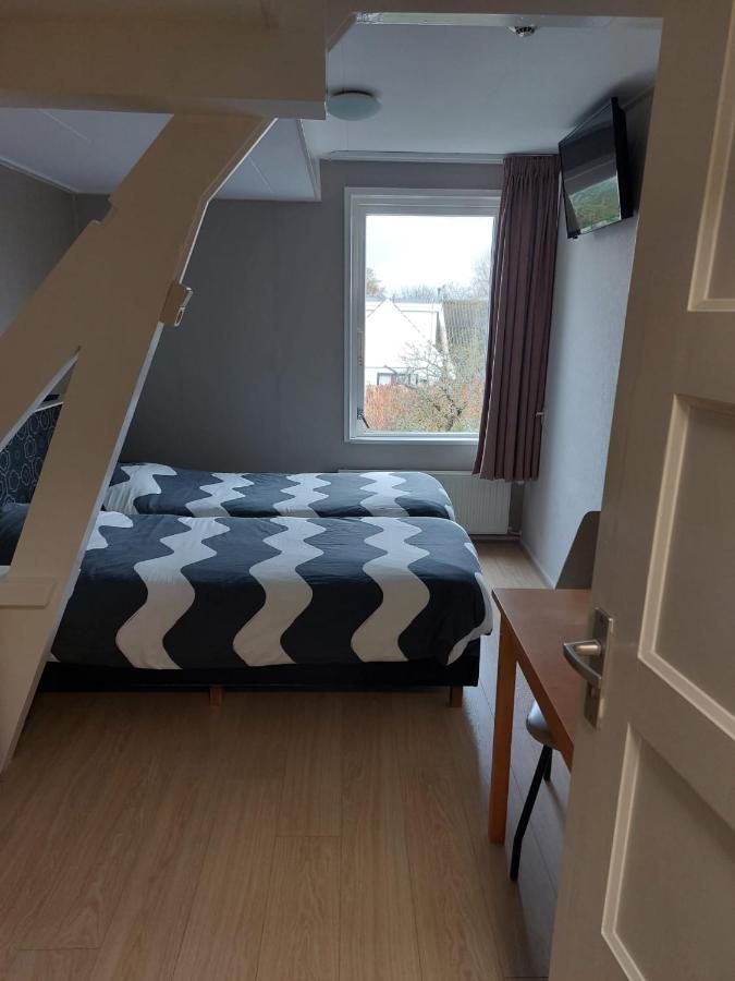 Bed & Breakfast D'Ouwe Smidse カンペルラント エクステリア 写真