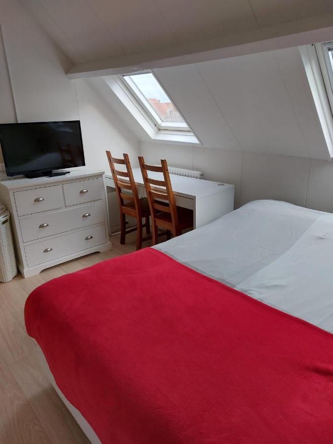 Bed & Breakfast D'Ouwe Smidse カンペルラント エクステリア 写真