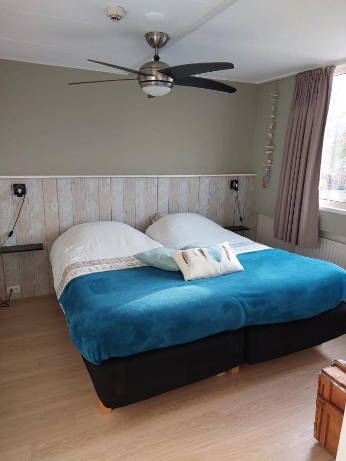 Bed & Breakfast D'Ouwe Smidse カンペルラント エクステリア 写真