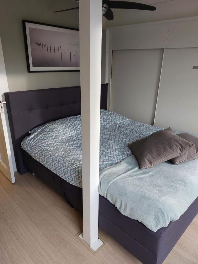 Bed & Breakfast D'Ouwe Smidse カンペルラント エクステリア 写真
