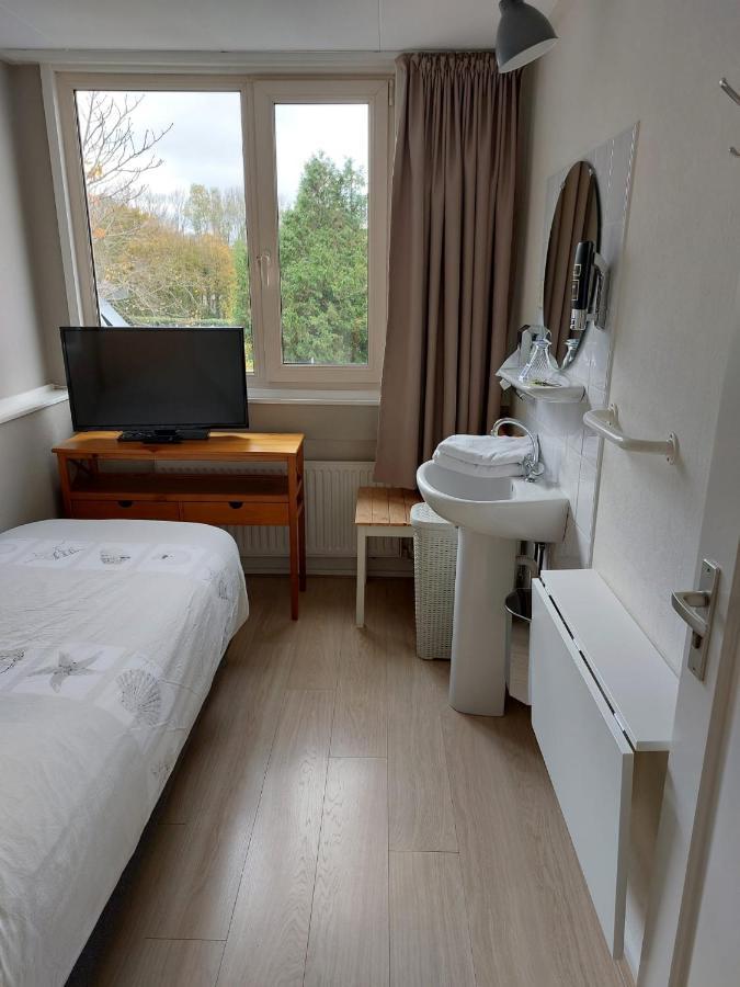 Bed & Breakfast D'Ouwe Smidse カンペルラント エクステリア 写真